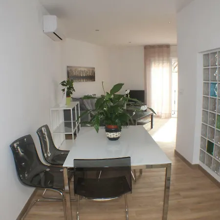 Apt Cerca De Todo Apartment *